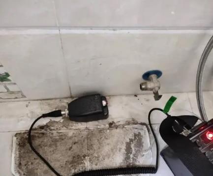 阿合奇屋顶漏水维修公司分享下卫生间漏水的危害及解决方法
